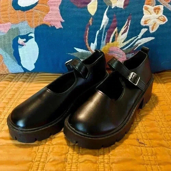 SHEIN Shoes - Black Platform Mary Jane’s